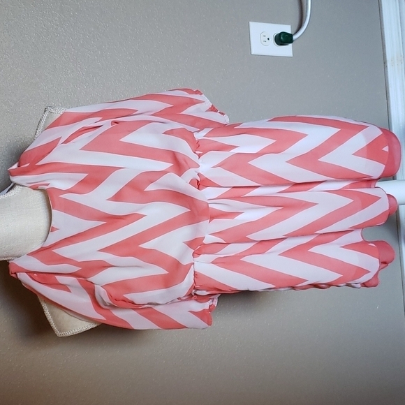 IZ Girl chevron print ruched waistline flowy midi dress - Picture 3 of 6